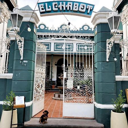 Hostel El Chabot Fan Salta Zewnętrze zdjęcie