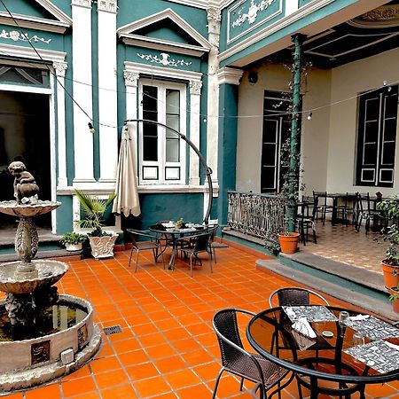 Hostel El Chabot Fan Salta Zewnętrze zdjęcie