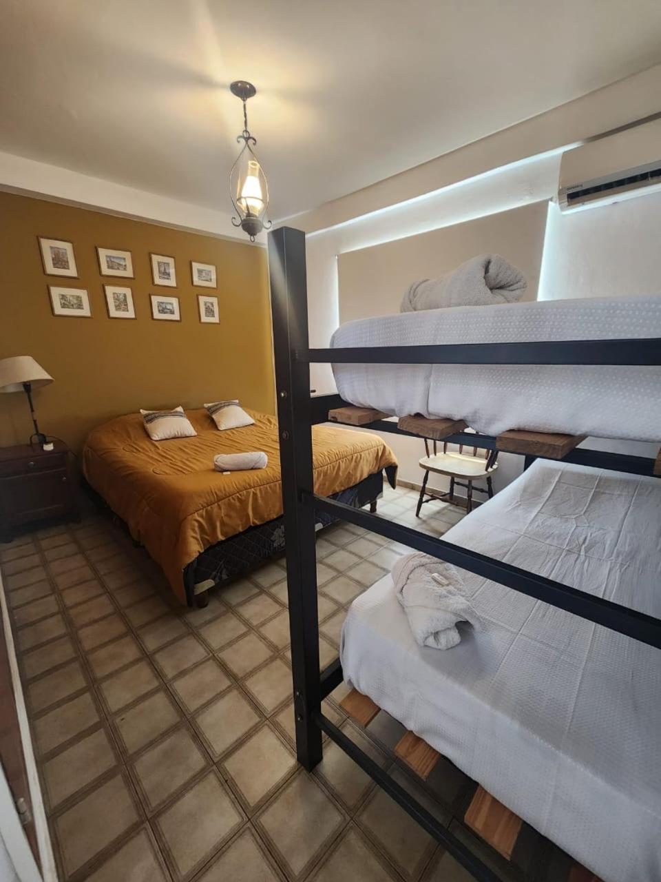Hostel El Chabot Fan Salta Zewnętrze zdjęcie
