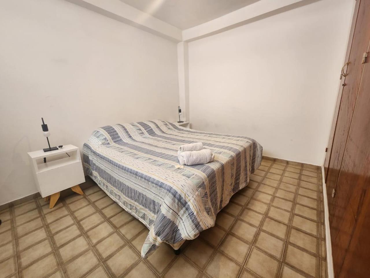 Hostel El Chabot Fan Salta Zewnętrze zdjęcie